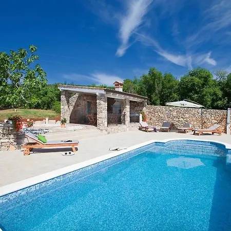 Mit Privatpool Fuer 9 Personen Ca 200 Qm In Stanisovi, Istrien Bucht Von Rasa Koromačno